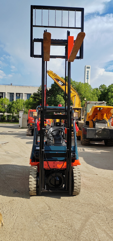 TOYOTA FD 35 - Forklift: picture 5 TOYOTA FD 35 - Forklift: picture 5