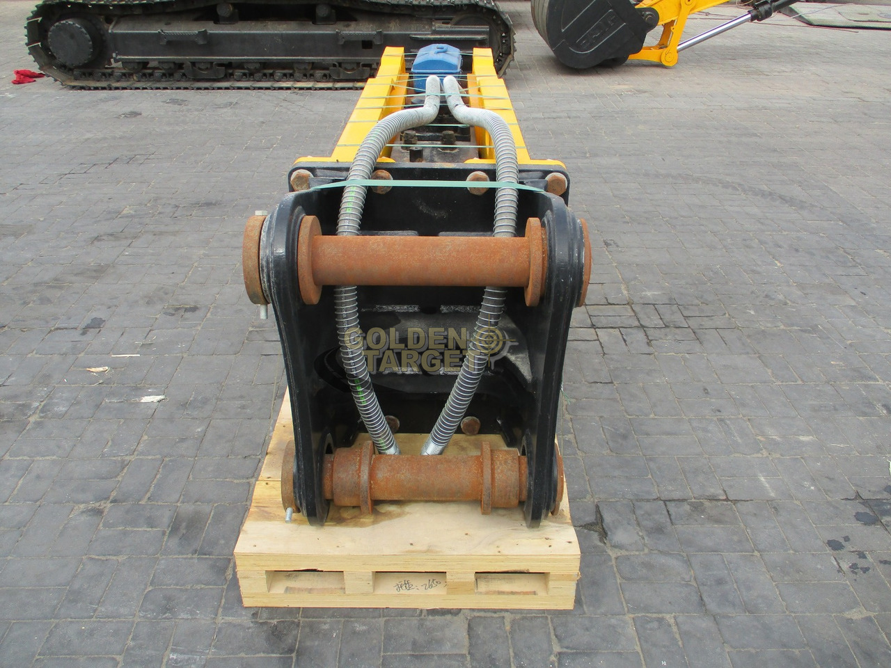 HMB 1650 Hydraulic Breaker - Hydraulic hammer for Excavator: picture 3 HMB 1650 Hydraulic Breaker - Hydraulic hammer for Excavator: picture 3