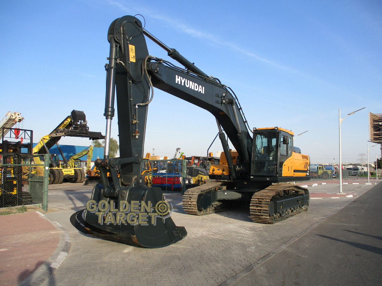 HYUNDAI HX360L Hydraulic Excavator - Excavator: picture 1 HYUNDAI HX360L Hydraulic Excavator - Excavator: picture 1