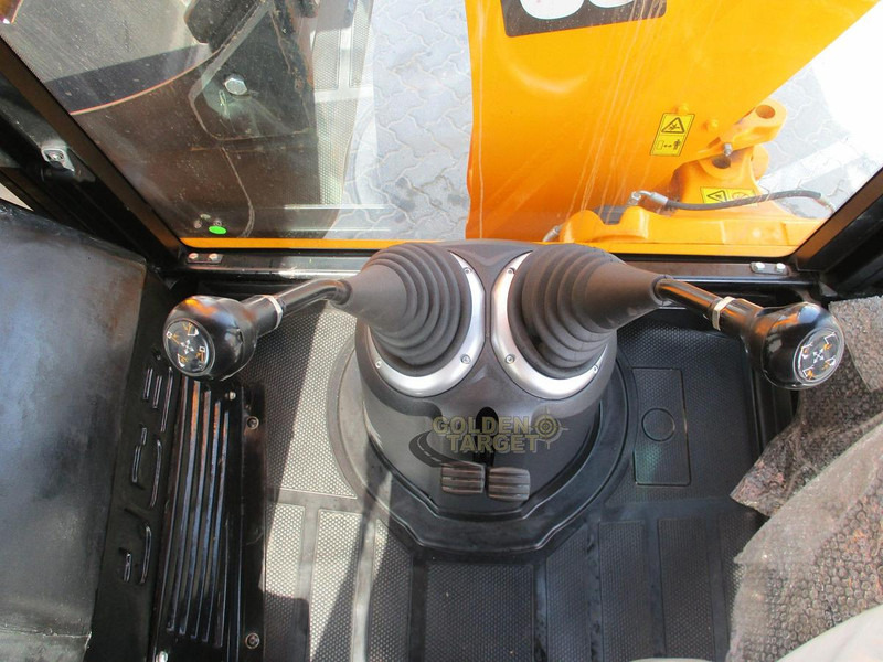 New Loader JCB 3DX: picture 16 New Loader JCB 3DX: picture 16