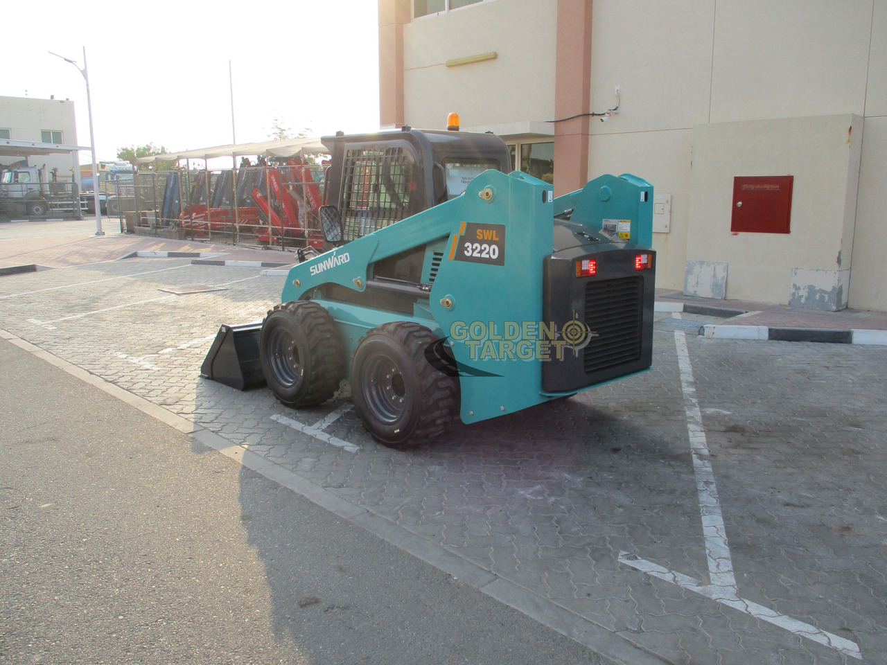 SUNWARD SWL3220 Skid Steer - Skid steer loader: picture 4 SUNWARD SWL3220 Skid Steer - Skid steer loader: picture 4