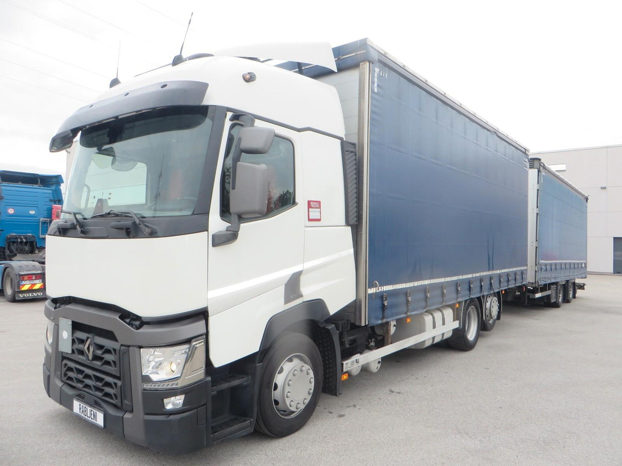 Renault T480 SC 6x2 Tandem jumbo 116m3 - Curtainsider truck: picture 1 Renault T480 SC 6x2 Tandem jumbo 116m3 - Curtainsider truck: picture 1