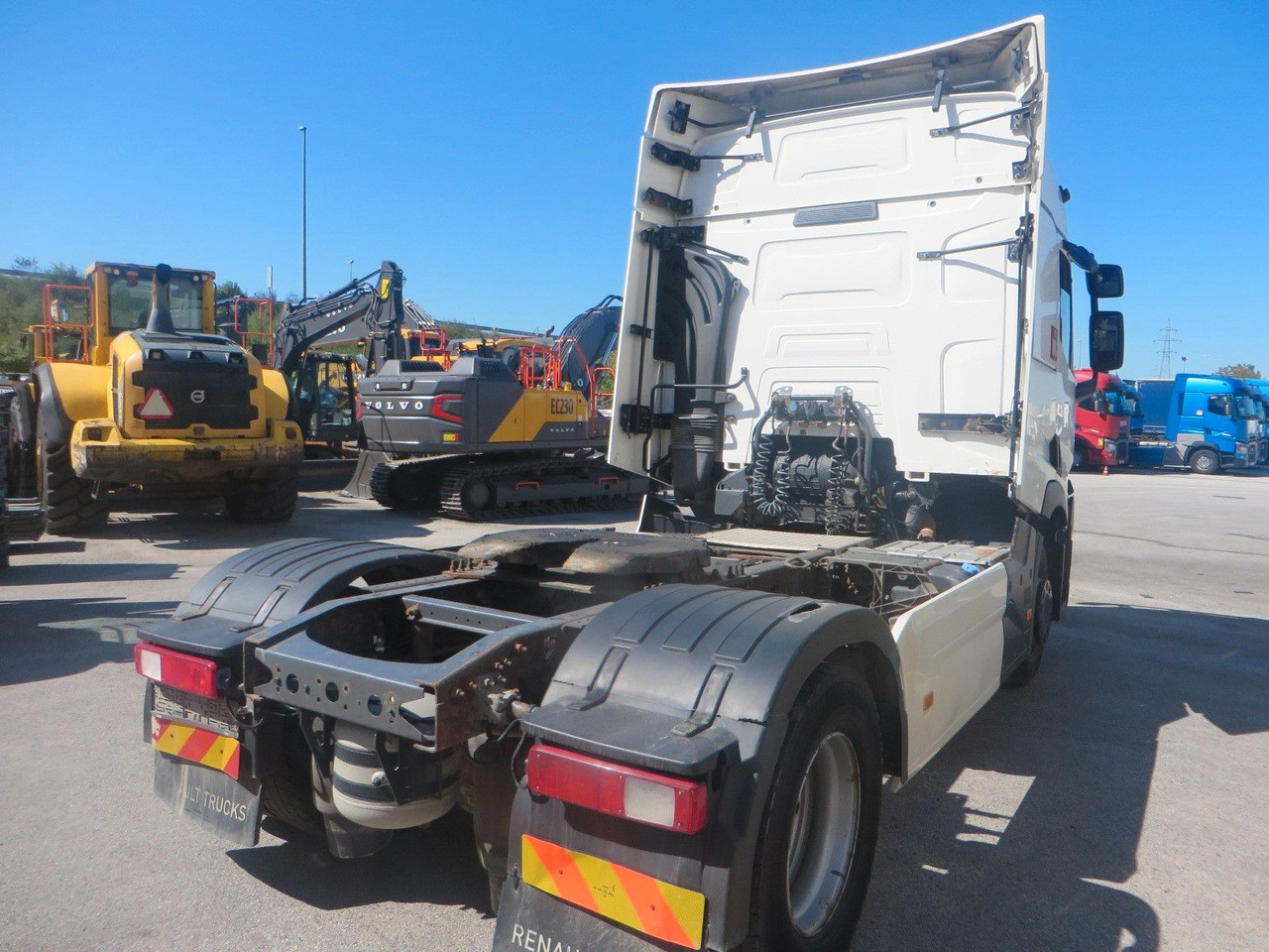 Renault T460 SC 4x2Tractor - Tractor unit: picture 3 Renault T460 SC 4x2Tractor - Tractor unit: picture 3