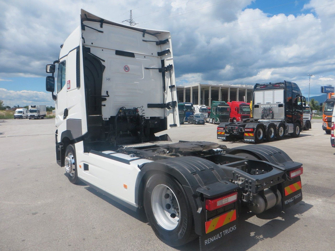 Renault T480 HSC 4x2Tractor - Tractor unit: picture 4 Renault T480 HSC 4x2Tractor - Tractor unit: picture 4