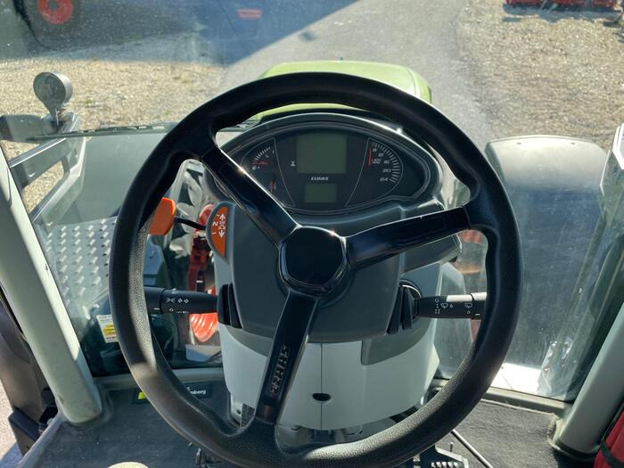 Leasing of Claas Arion 650 Claas Arion 650: picture 15