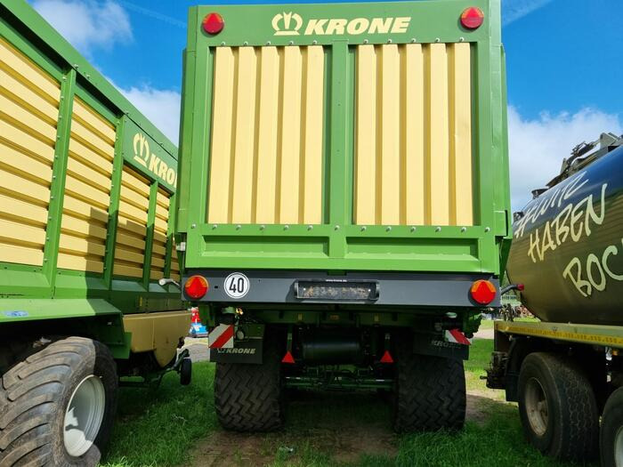 Krone ZX 430 GD - Self-loading wagon: picture 3 Krone ZX 430 GD - Self-loading wagon: picture 3