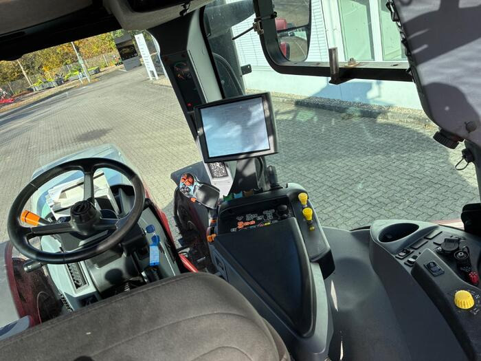 Farm tractor Steyr CVT 6240: picture 8