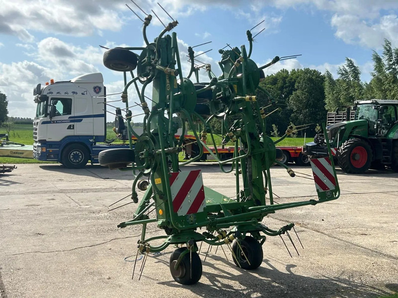 Krone KW 8.82/8 Schudder 8 elements Schudder - Tedder/ Rake: picture 5 Krone KW 8.82/8 Schudder 8 elements Schudder - Tedder/ Rake: picture 5