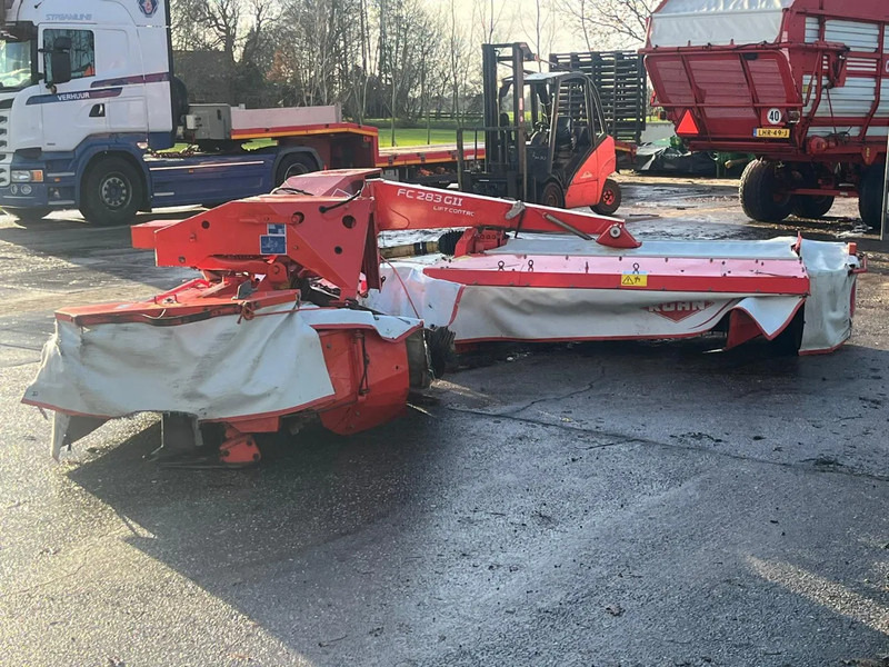 Kuhn FC 283 GII-FF FC 280 F Schijvenmaaier - Mower: picture 3 Kuhn FC 283 GII-FF FC 280 F Schijvenmaaier - Mower: picture 3