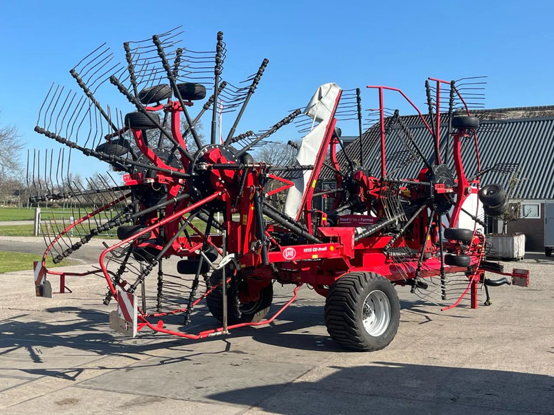 Lely Hibiscus 1515 CD profi 4 rotorhark - Tedder/ Rake: picture 4 Lely Hibiscus 1515 CD profi 4 rotorhark - Tedder/ Rake: picture 4