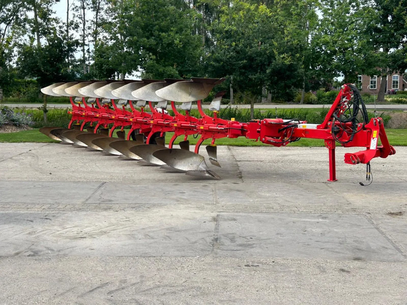 Pottinger S 650 P N 8 schaar wentelploeg Ploeg Getrokken ploeg - Plow: picture 1 Pottinger S 650 P N 8 schaar wentelploeg Ploeg Getrokken ploeg - Plow: picture 1