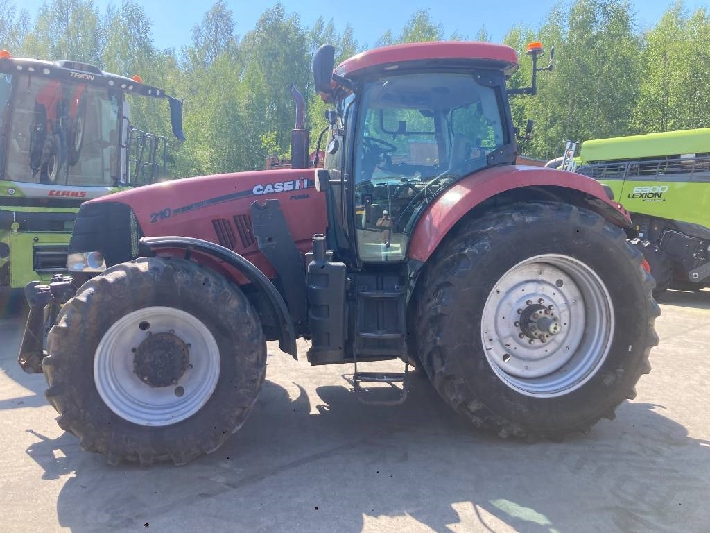 Case IH PUMA 210 - Farm tractor: picture 2 Case IH PUMA 210 - Farm tractor: picture 2
