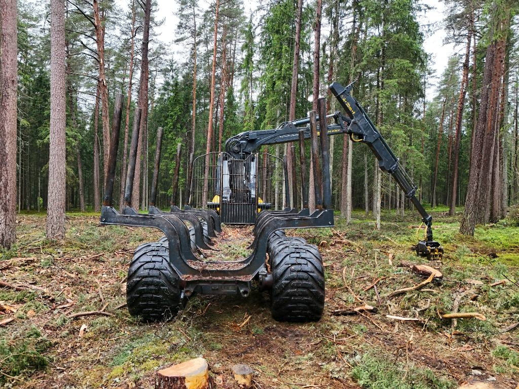Ponsse Buffalo 8W - Forwarder: picture 2 Ponsse Buffalo 8W - Forwarder: picture 2