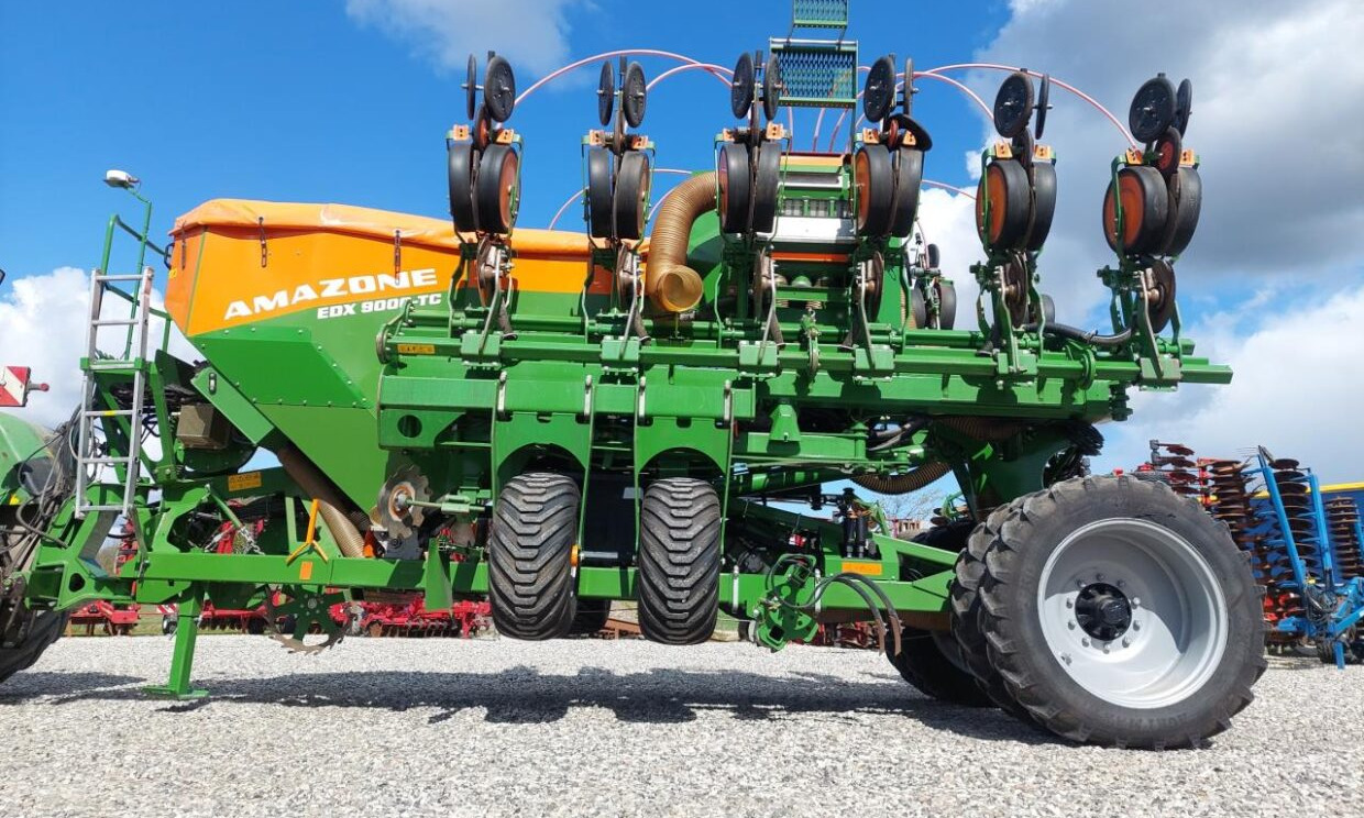 Amazone EDX 9000-TC MED GPS - Precision sowing machine: picture 2 Amazone EDX 9000-TC MED GPS - Precision sowing machine: picture 2