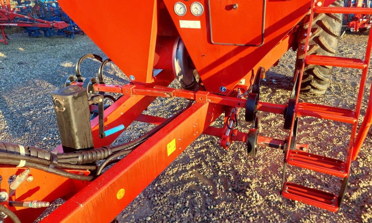 Horsch Maestro 12 SW - Precision sowing machine: picture 4 Horsch Maestro 12 SW - Precision sowing machine: picture 4