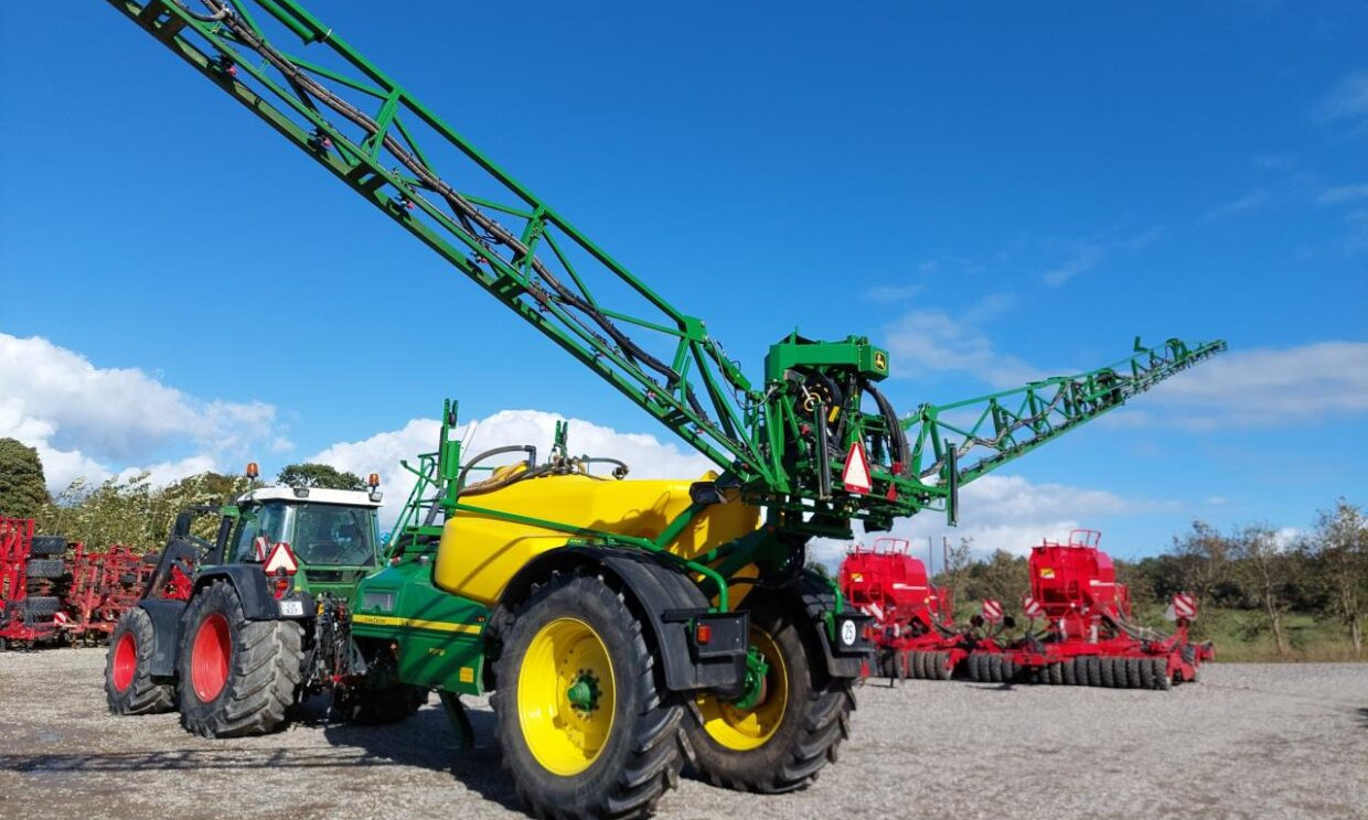 Trailed sprayer John Deere R962i - 28m: picture 11 Trailed sprayer John Deere R962i - 28m: picture 11