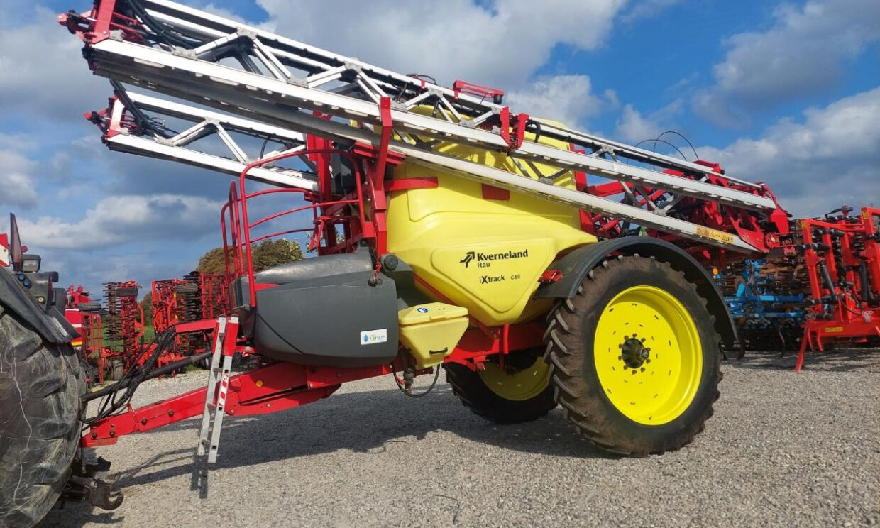 Kverneland Ixtrack C60 - 28m Alubom - Trailed sprayer: picture 3 Kverneland Ixtrack C60 - 28m Alubom - Trailed sprayer: picture 3