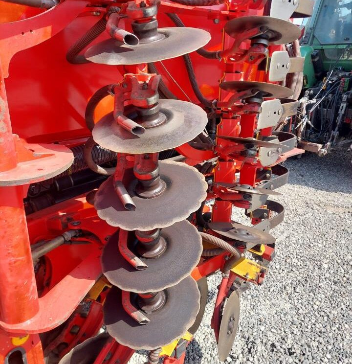 Seed drill Väderstad Spirit 600 C med Biodrill 360: picture 7
