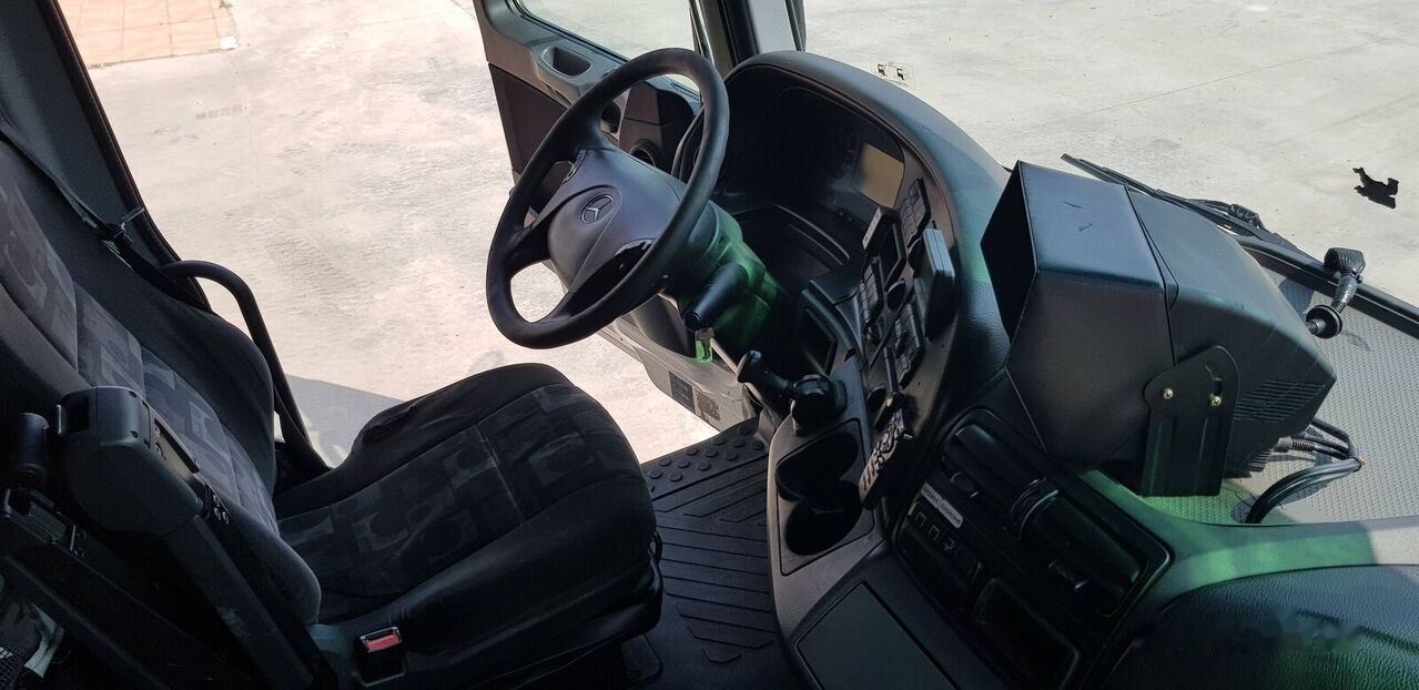Cab for Truck Mercedes-Benz ACTROS MP2: picture 17