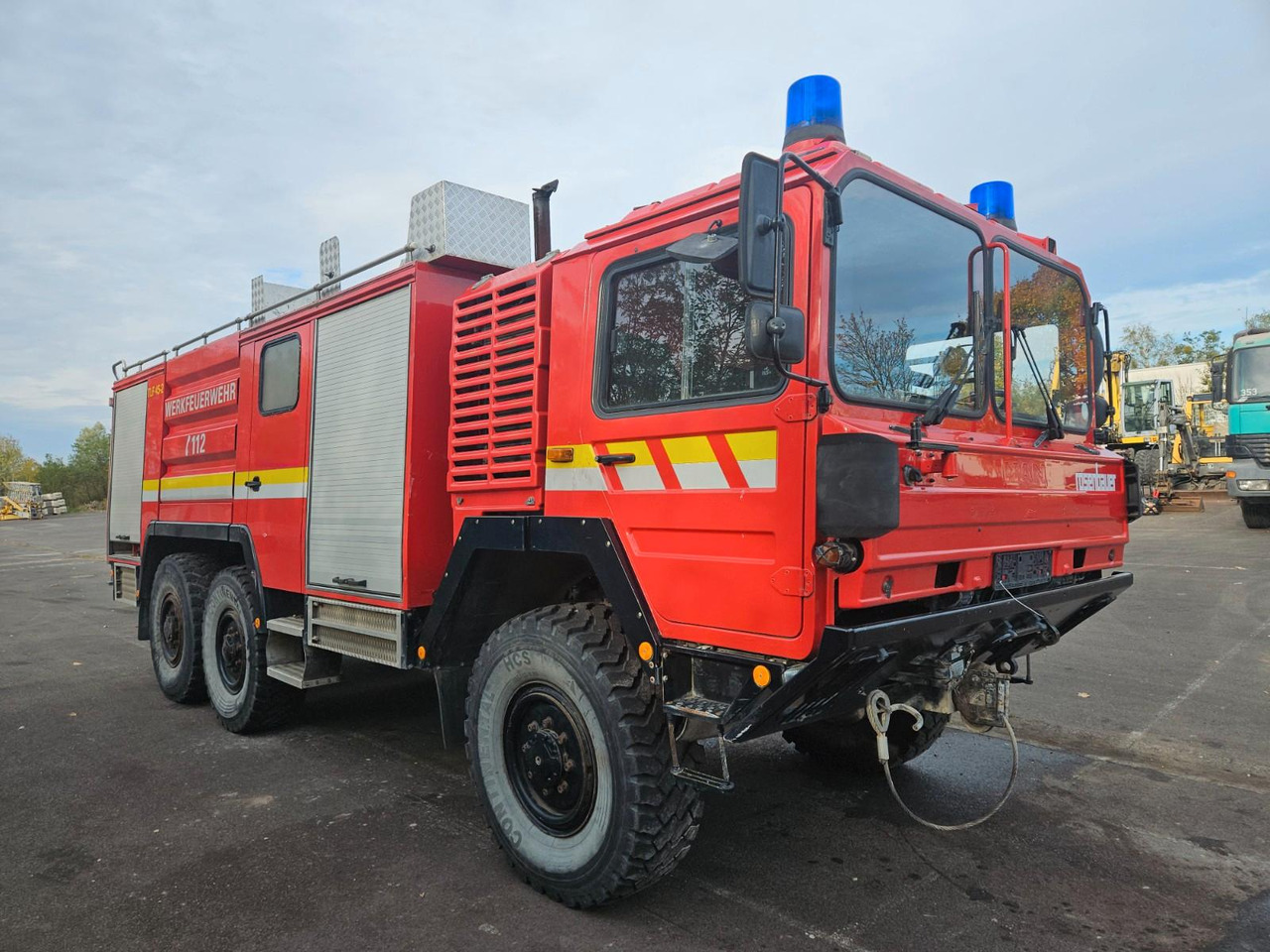 MAN KAT 15.232 6x6 Tanklöschfahrzeug - Tank truck: picture 1 MAN KAT 15.232 6x6 Tanklöschfahrzeug - Tank truck: picture 1