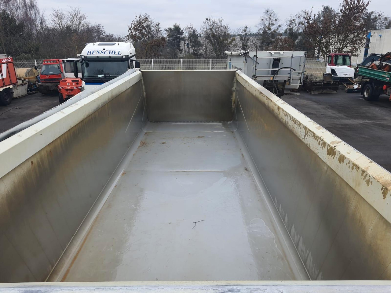 Schmitz Cargobull SKI 24 SL 7.2 Alumulde Kasten - Tipper semi-trailer: picture 4 Schmitz Cargobull SKI 24 SL 7.2 Alumulde Kasten - Tipper semi-trailer: picture 4