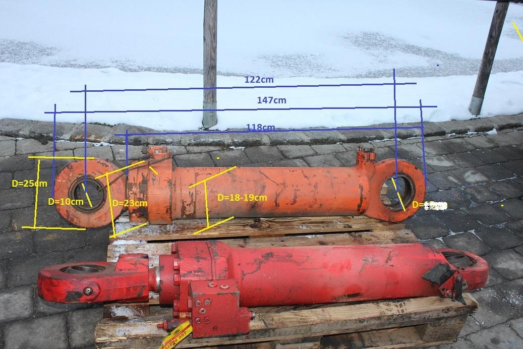 Atlas 1304, O&K MH/RH 4, City, Plus - Hydraulic cylinder for Construction machinery: picture 2 Atlas 1304, O&K MH/RH 4, City, Plus - Hydraulic cylinder for Construction machinery: picture 2