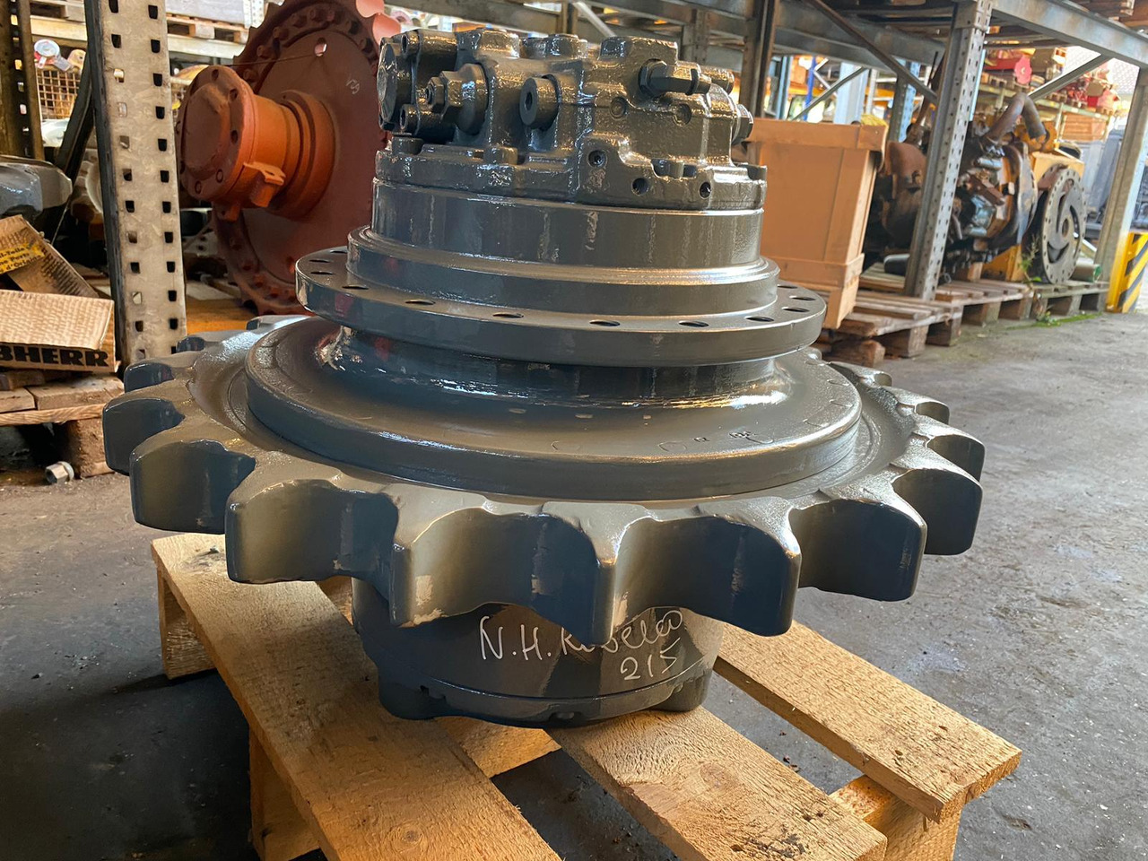 Fiat-Kobelco E 215 - Final drive for Construction machinery: picture 3 Fiat-Kobelco E 215 - Final drive for Construction machinery: picture 3