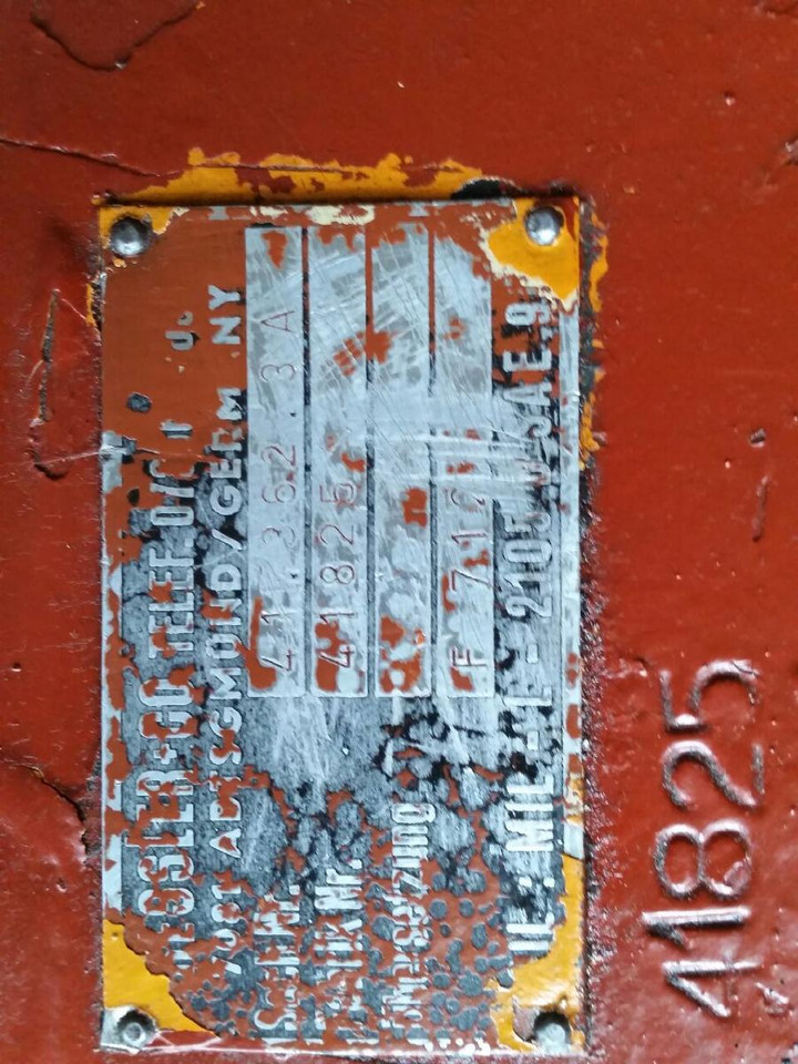 Fuchs 712 - Axle and parts for Construction machinery: picture 5 Fuchs 712 - Axle and parts for Construction machinery: picture 5