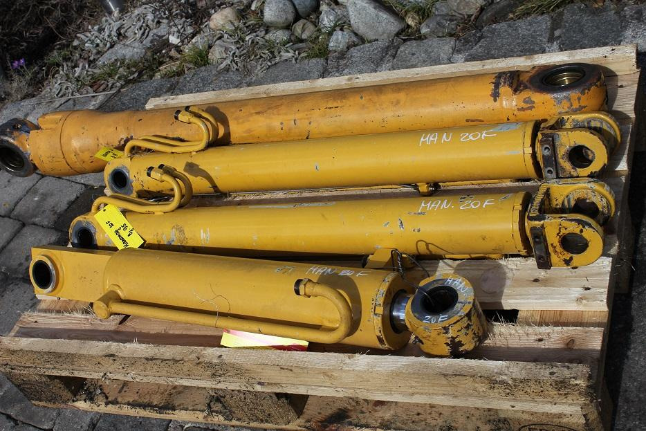 Hanomag 20 F - Hydraulic cylinder for Construction machinery: picture 2 Hanomag 20 F - Hydraulic cylinder for Construction machinery: picture 2