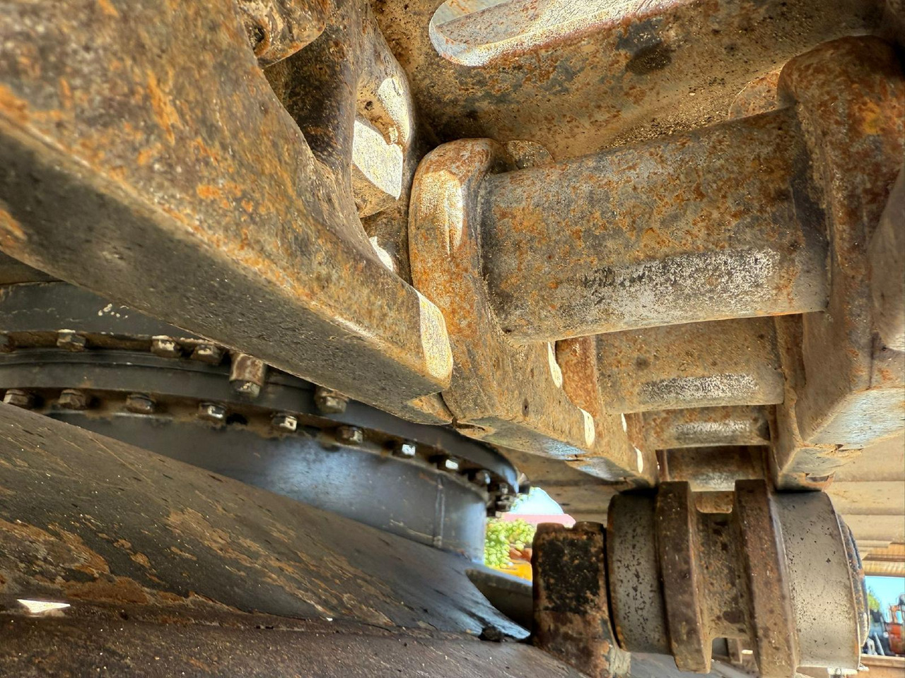 Crawler excavator Hitachi KLS 350-5: picture 11