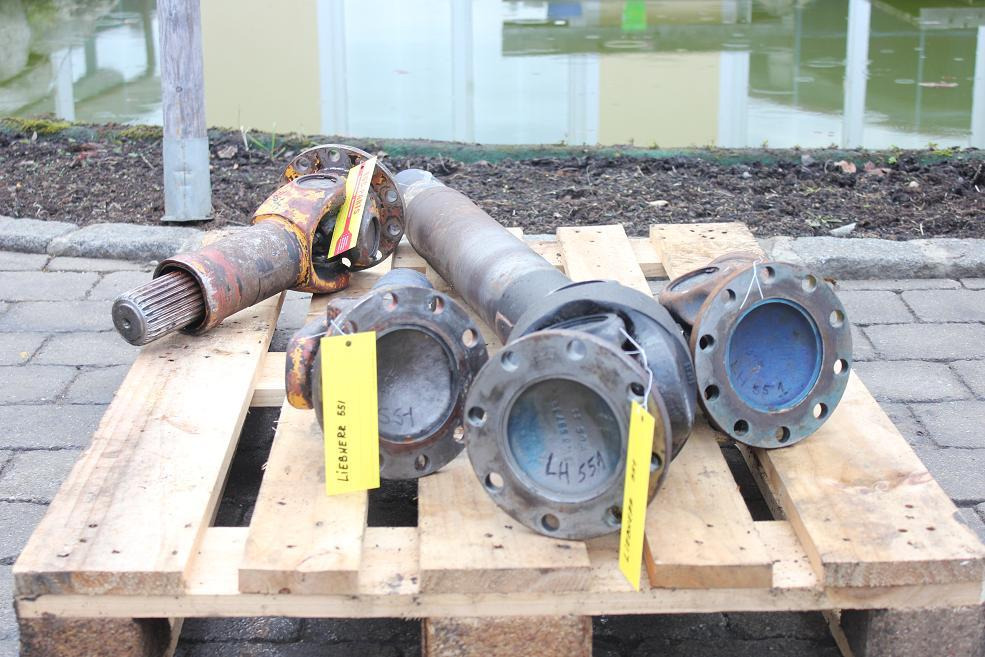 Liebherr 551 - Drive shaft for Construction machinery: picture 1 Liebherr 551 - Drive shaft for Construction machinery: picture 1