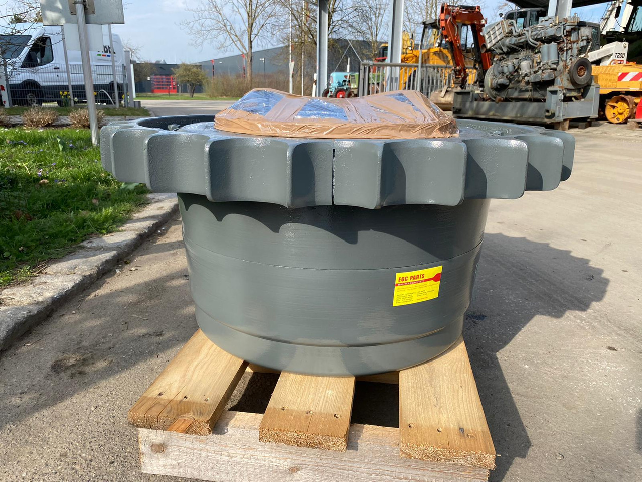 Liebherr FAT 500D585 aus PR 632 - Final drive for Construction machinery: picture 4 Liebherr FAT 500D585 aus PR 632 - Final drive for Construction machinery: picture 4