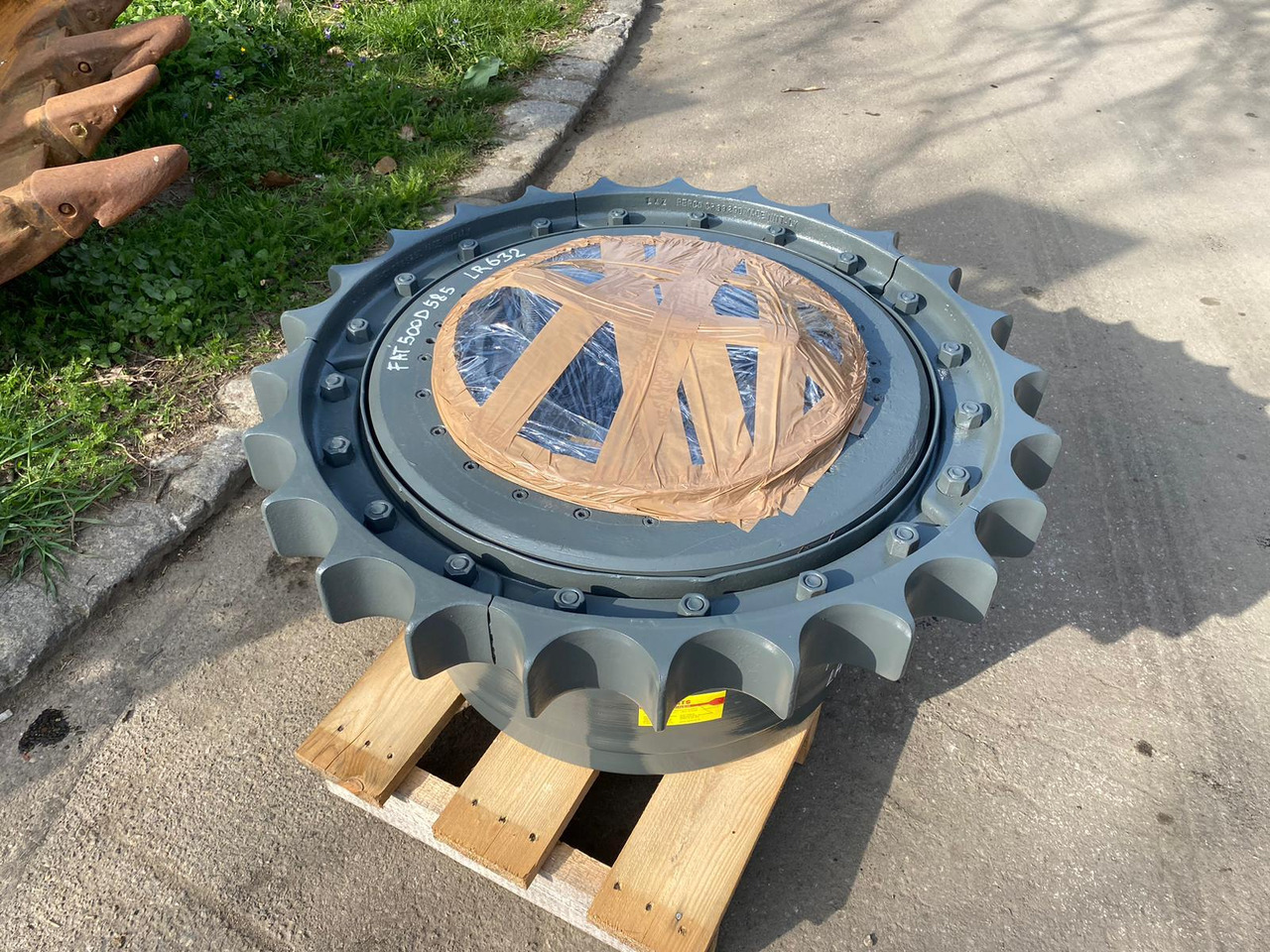 Liebherr FAT 500D585 aus PR 632 - Final drive for Construction machinery: picture 5 Liebherr FAT 500D585 aus PR 632 - Final drive for Construction machinery: picture 5