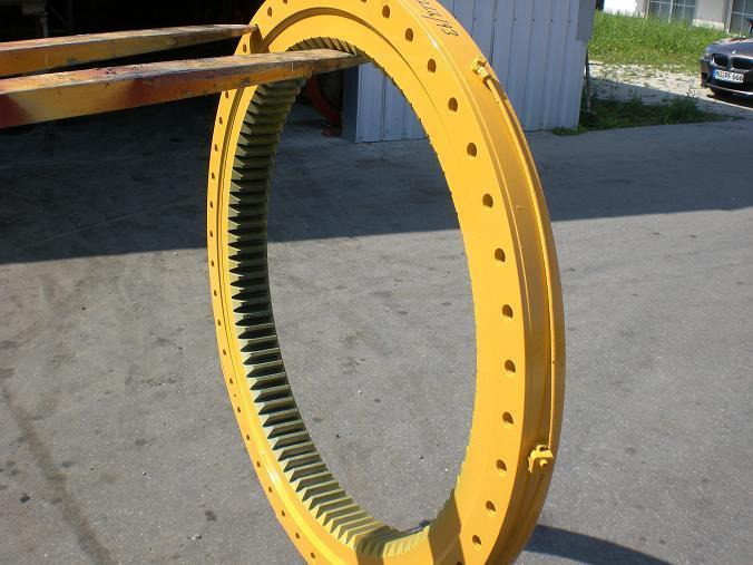 Liebherr R 912 LC Litronik - Slewing ring for Construction machinery: picture 3 Liebherr R 912 LC Litronik - Slewing ring for Construction machinery: picture 3