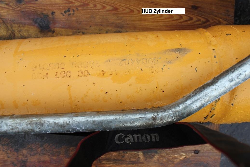 Liebherr R 914 C LIT - Hydraulic cylinder for Construction machinery: picture 2 Liebherr R 914 C LIT - Hydraulic cylinder for Construction machinery: picture 2