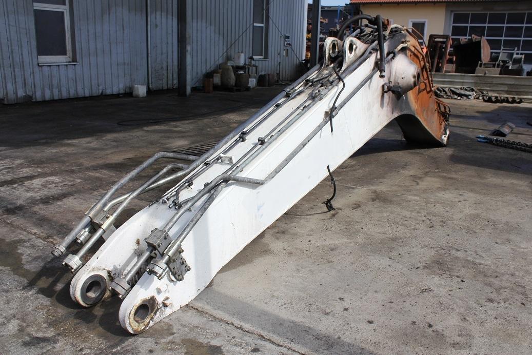 Liebherr R 916 - Boom for Excavator: picture 1 Liebherr R 916 - Boom for Excavator: picture 1
