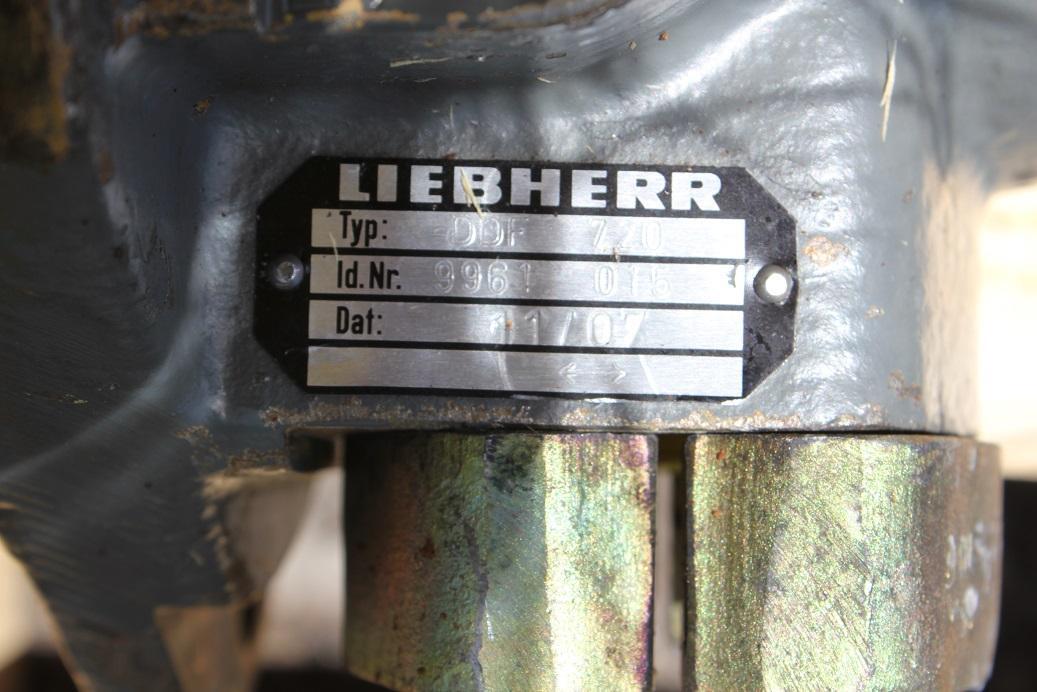 Liebherr R 924 compact - Hydraulics for Construction machinery: picture 2 Liebherr R 924 compact - Hydraulics for Construction machinery: picture 2