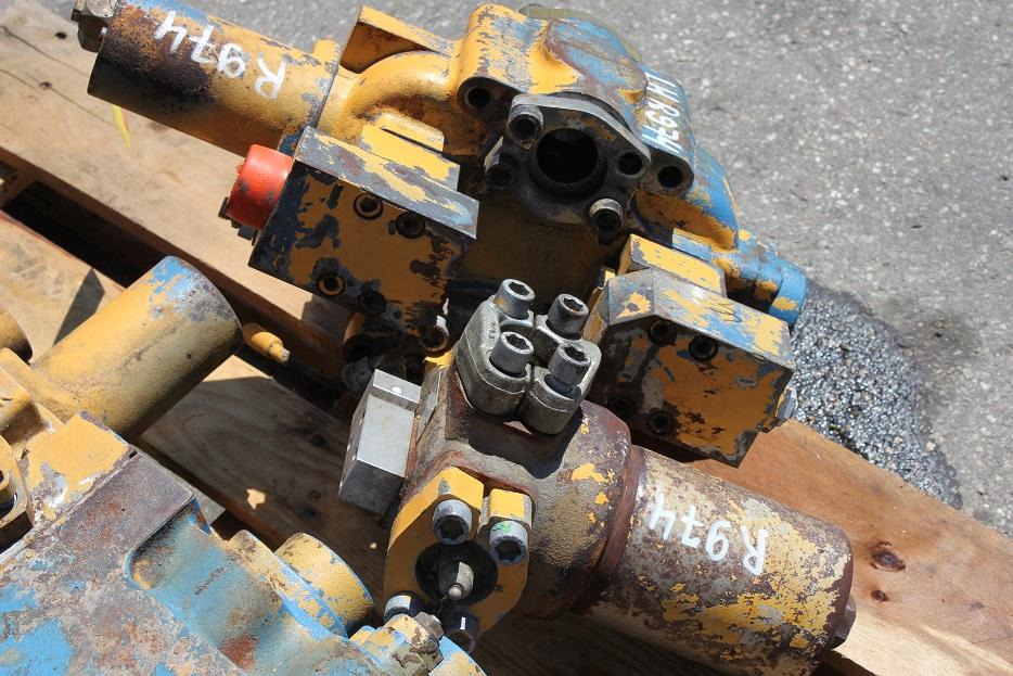 Hydraulic valve for Construction machinery Liebherr R 974: picture 7 Hydraulic valve for Construction machinery Liebherr R 974: picture 7