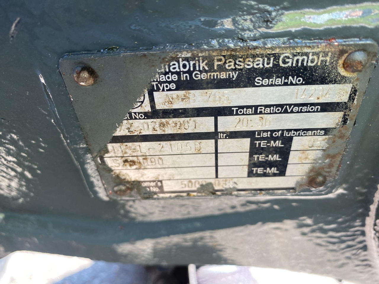 Liebherr ZF APL B 765 aus LH A904 LIT - Axle and parts for Construction machinery: picture 3 Liebherr ZF APL B 765 aus LH A904 LIT - Axle and parts for Construction machinery: picture 3