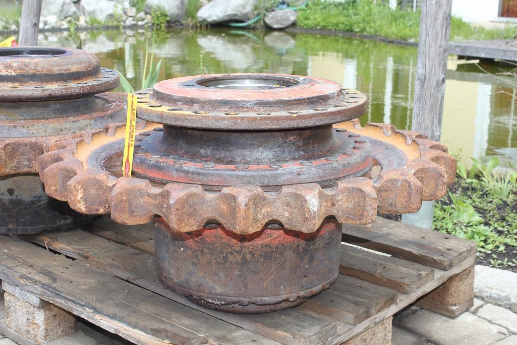 O&K RH 12 - Final drive for Crawler excavator: picture 1 O&K RH 12 - Final drive for Crawler excavator: picture 1