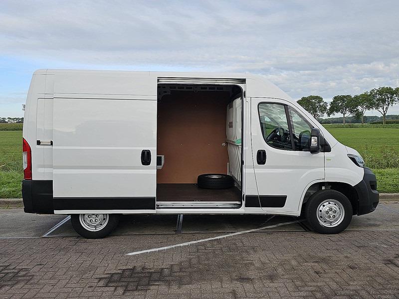 Small van Peugeot Boxer 2.2 L2H2 Airco Euro6!: picture 12