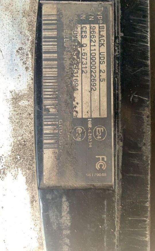 Cummins 4931694 DAF Black UDS 2.5 LF CF - Muffler/ Exhaust system for Truck: picture 3 Cummins 4931694 DAF Black UDS 2.5 LF CF - Muffler/ Exhaust system for Truck: picture 3