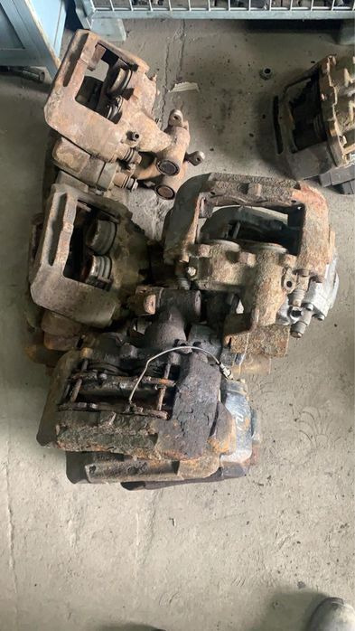 IVECO oryginał   IVECO Eurocargo - Brake caliper for Truck: picture 4 IVECO oryginał   IVECO Eurocargo - Brake caliper for Truck: picture 4