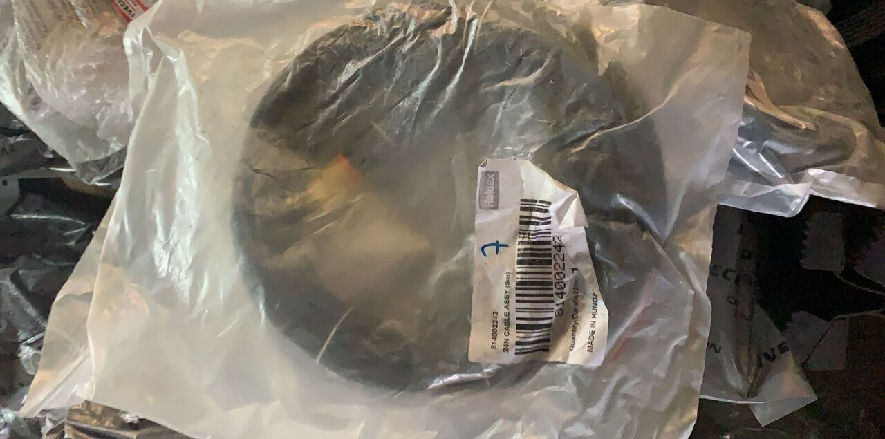 New Sensor for Truck WABCO ABS Mercedes DAF hurt części TIR TRUCK 4410323410   Mercedes-Benz ACTROS 4410323410 truck: picture 12