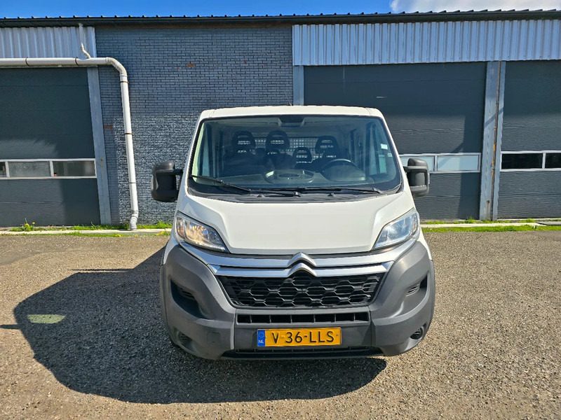 Citroën Jumper - Open body delivery van, Combi van: picture 2 Citroën Jumper - Open body delivery van, Combi van: picture 2