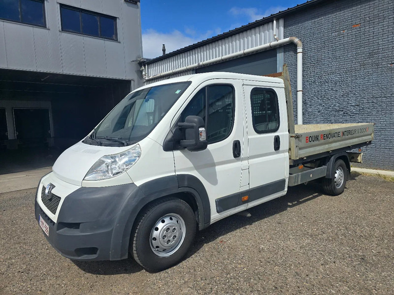 Peugeot Boxer 3.0 7 seats - Open body delivery van, Combi van: picture 2 Peugeot Boxer 3.0 7 seats - Open body delivery van, Combi van: picture 2