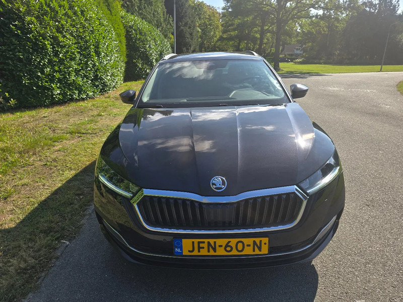 Škoda Octavia Combi 1.0 Benzine - Car: picture 2 Škoda Octavia Combi 1.0 Benzine - Car: picture 2