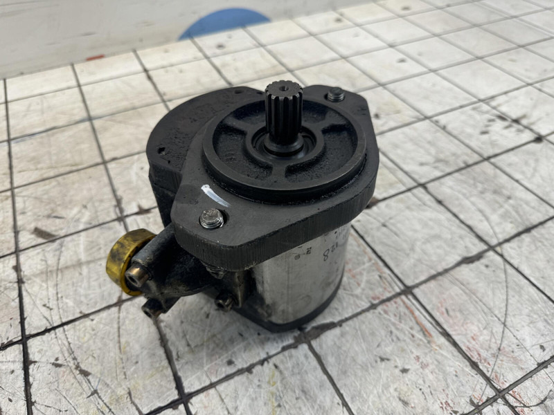 Bosch Bosch gear pump - Hydraulic pump for Crane: picture 3 Bosch Bosch gear pump - Hydraulic pump for Crane: picture 3