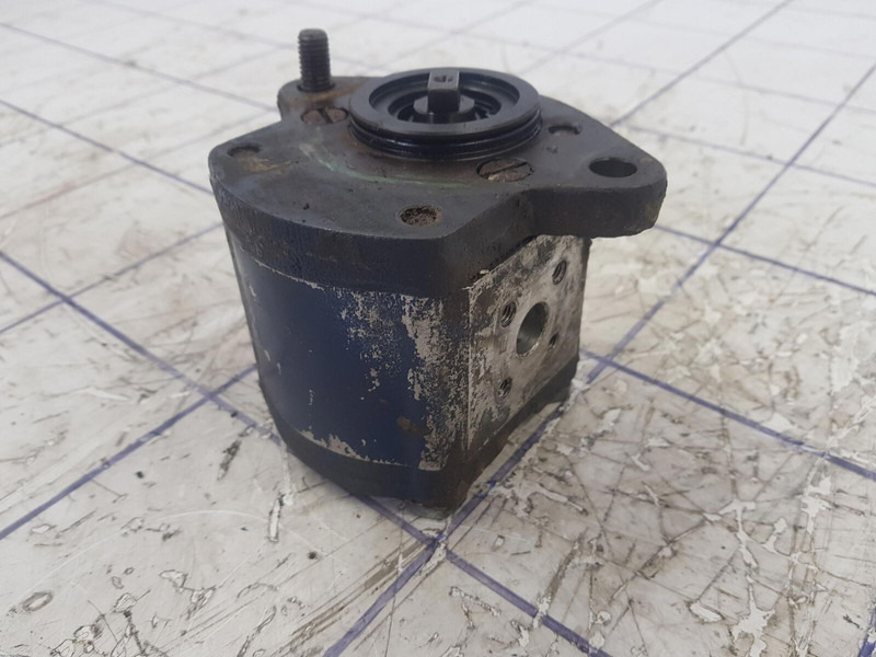 Bosch Bosch gear pump - Hydraulic pump for Crane: picture 3 Bosch Bosch gear pump - Hydraulic pump for Crane: picture 3