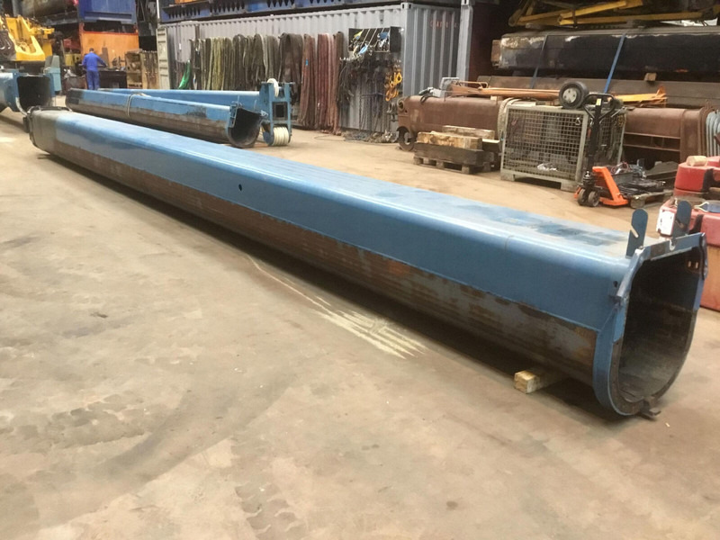 Faun ATF 40 G-2 telescopic section 1 - Body and exterior for Crane: picture 1 Faun ATF 40 G-2 telescopic section 1 - Body and exterior for Crane: picture 1